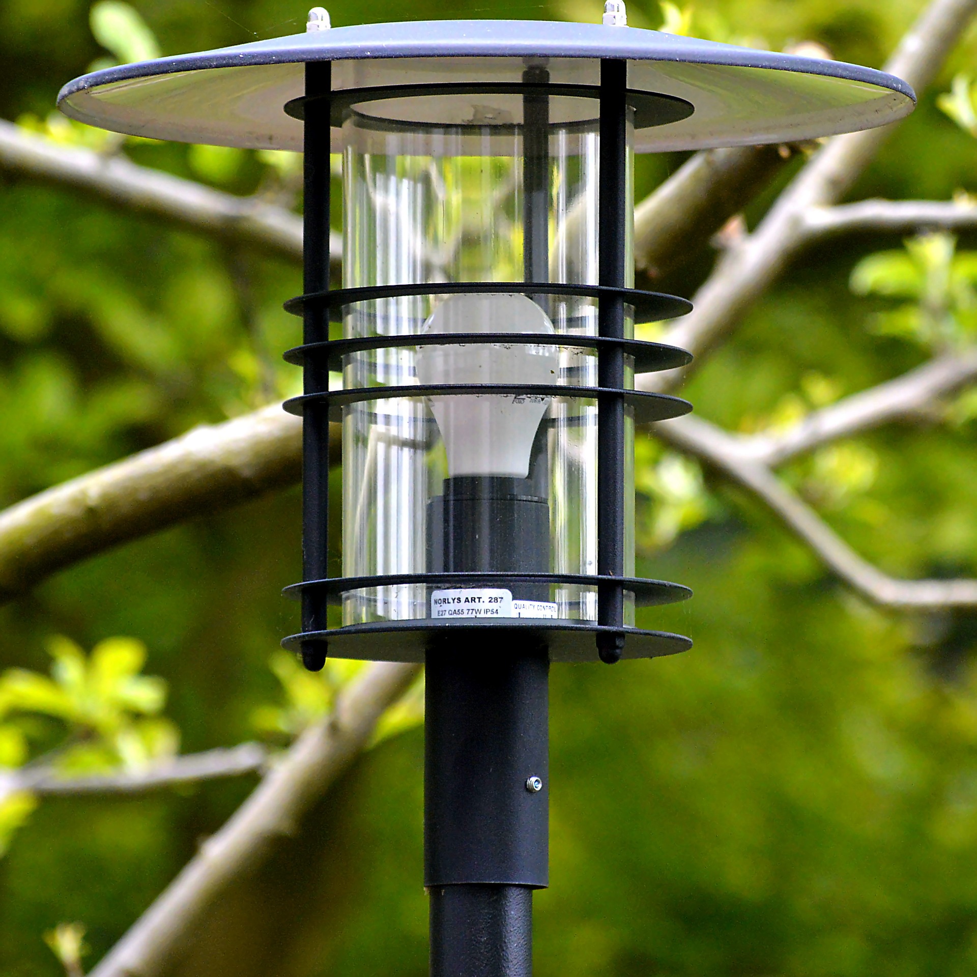 Lampa ogrodowa